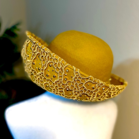 Designer’s Handmade beaded embroidered hat by Jack McConnell - Picture 1 of 13